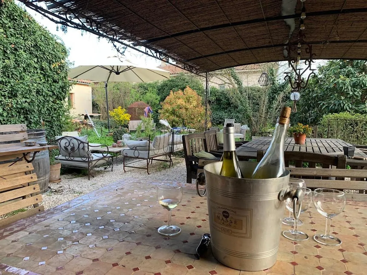 Chambres Et Table D'Hotes Au Brabo Mormoiron Frankreich